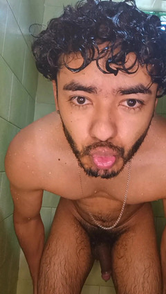Tommhot: Venha tomar um banho com o papai Tomas