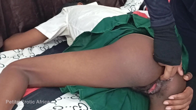 Petite Erotic Africa: Sweet Ebony Teen Taking Huge Dick Out of Passion