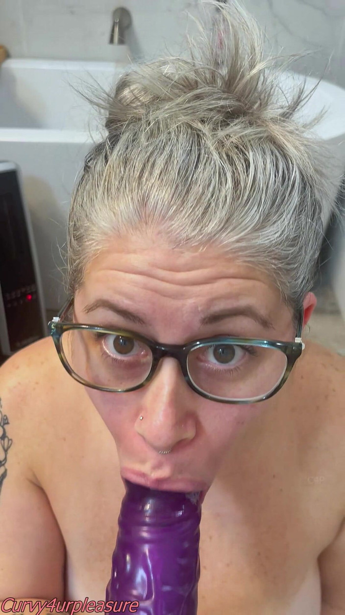 Curvy4urpleasure: Šukám a Kouřím TVého Velkého Ptáka, Dokud Mě Neuděláš