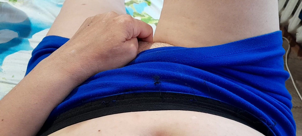 Lesbian-illusion: I Masturbate Next to My Lesbian Girlfriends Who Are Fucking