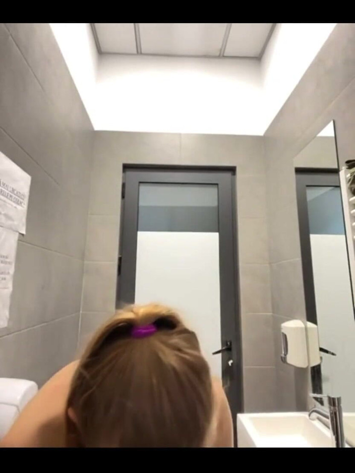 JuiceLussie: Anal Fucking