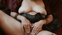 Joya Malik: Bhabhi gợi cảm bắt gặp cô ấy sục cu và sục...