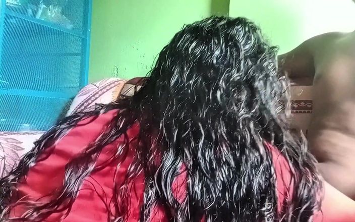 Deshi women: Virální video indické krásné vysokoškolačky Tasneem 2