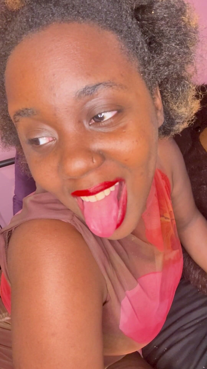 ALLIYAH ALECIA: Here’s a Pretty Pussy for You to Eat, Lick,slurp,suck