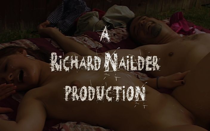 Richard Nailder Hardcore: Pria tua ngentot pacar tetangga, crot di mulut, dan crot...