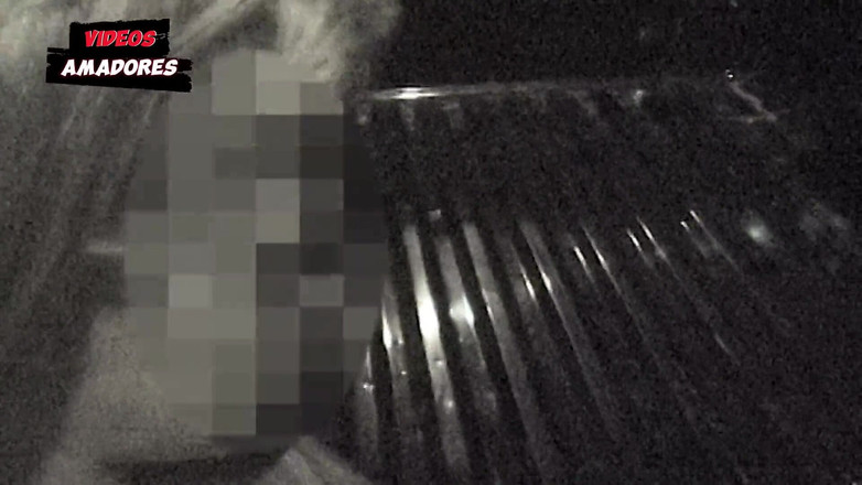 Amateurs videos: Ho fatto spogliarsi la moglie del cornuto in pubblico