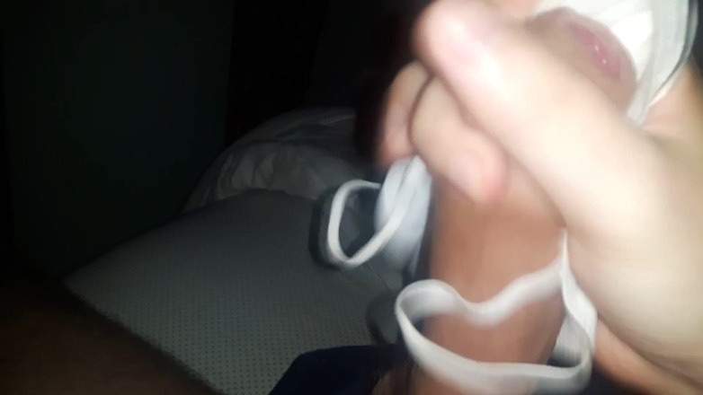 Lo Zborro: こんにちは、あなたのマスクにイくよ(イタリア語のJOI for Girls)