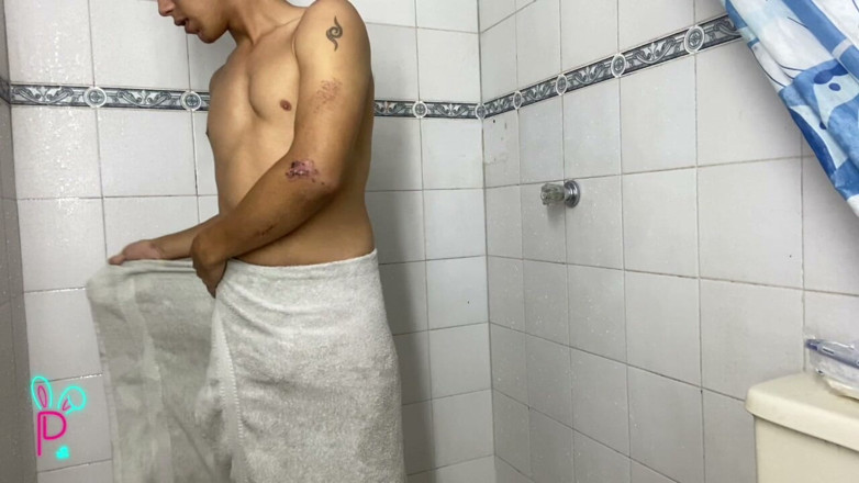 Isak pervert: Caut o persoană cu cadouri și îi voi da pula mea