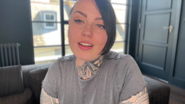 Miss Valentina: Istruzioni per giocare con le palle