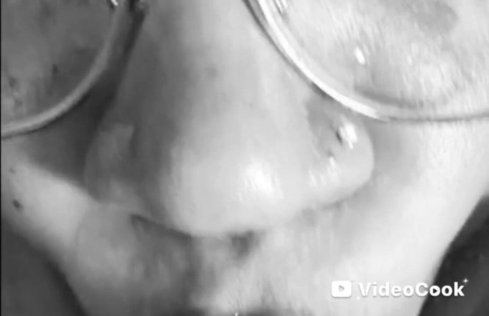 The Nasty House: Labios Lujuriosos Chupando Polla!!!
