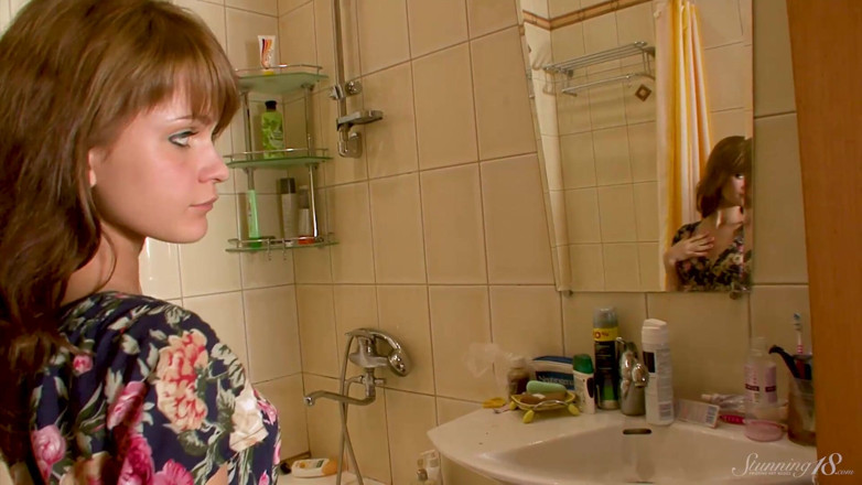 Stunning18: Shower-2