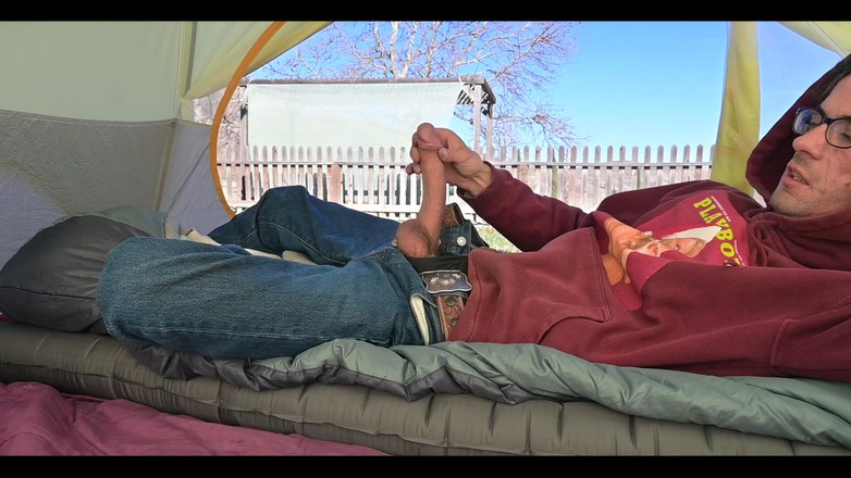 Joe Iandola: Im Zelt