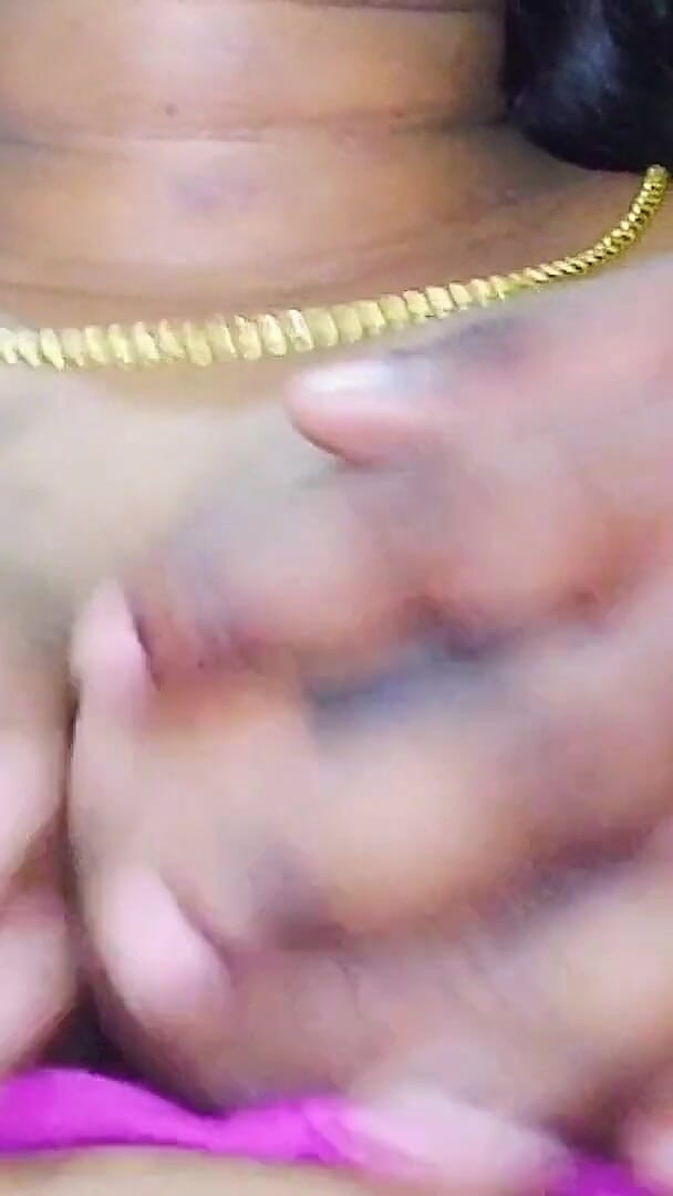 Desi Mohini: Cikgu nakal Sunny Leona Bhabhi menjadi lebih keras