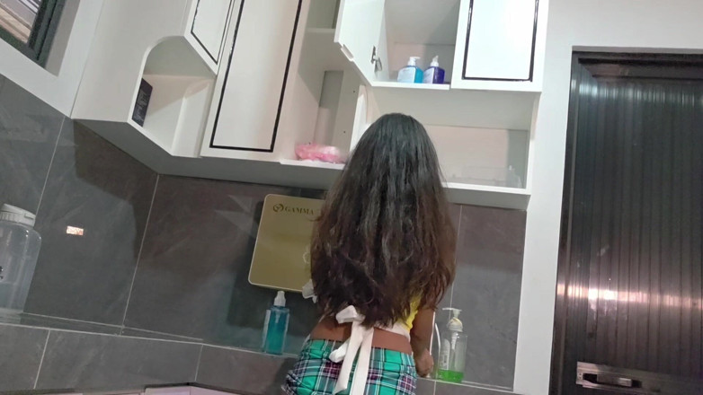 creamberryfairy: Saya pembantu rumah untuk keseronokan