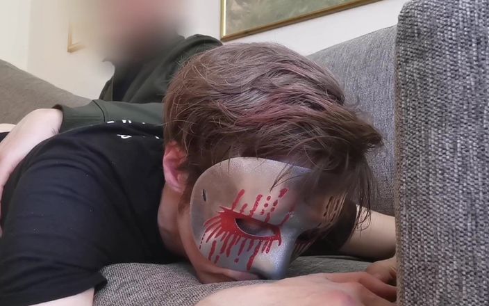 Oznob Oznofla: Amateurboys Caning Bloopercam