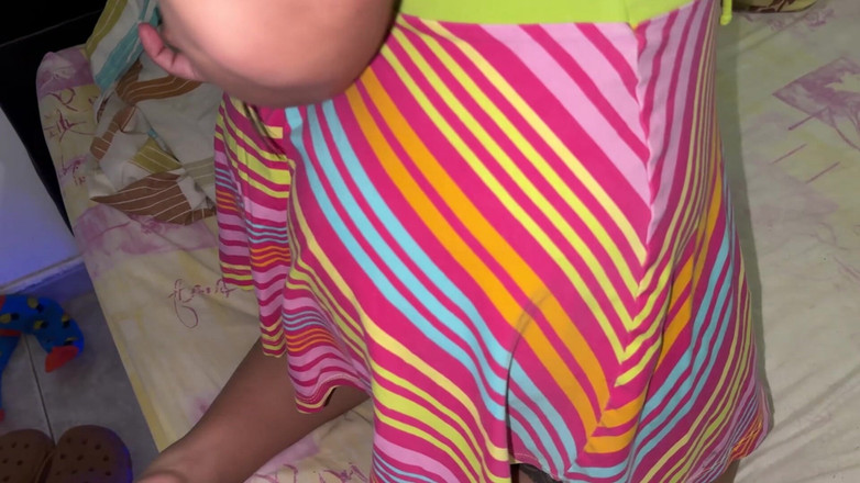 CoupleOfHotSins: Ibu mertua membersihkan kamar dan mengatakan dia perlu disetubuhi