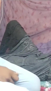 Desi Dorfmädchen erstmals sexvideo, desi freundin erstmals xxx video, dorffreundin mms