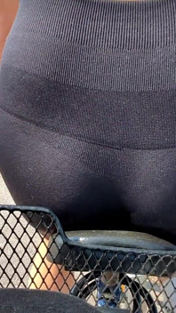Cycling in Over 30 Degrees! Tranny Girl Rubs Her Asshole on the Bike!