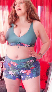 Try on Haul! Summer Swimsuits! Curvy MILF Arya Grander