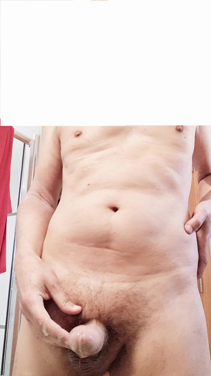 Rafael Torreano: Rutinitas pagi-pagi dan ngocok kontol, crot sperma, dan mandi pagi-pagi