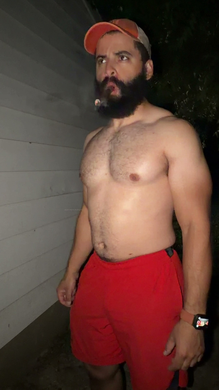 mascbeef95: Muscle Cub Cigar and Cum Outdoors
