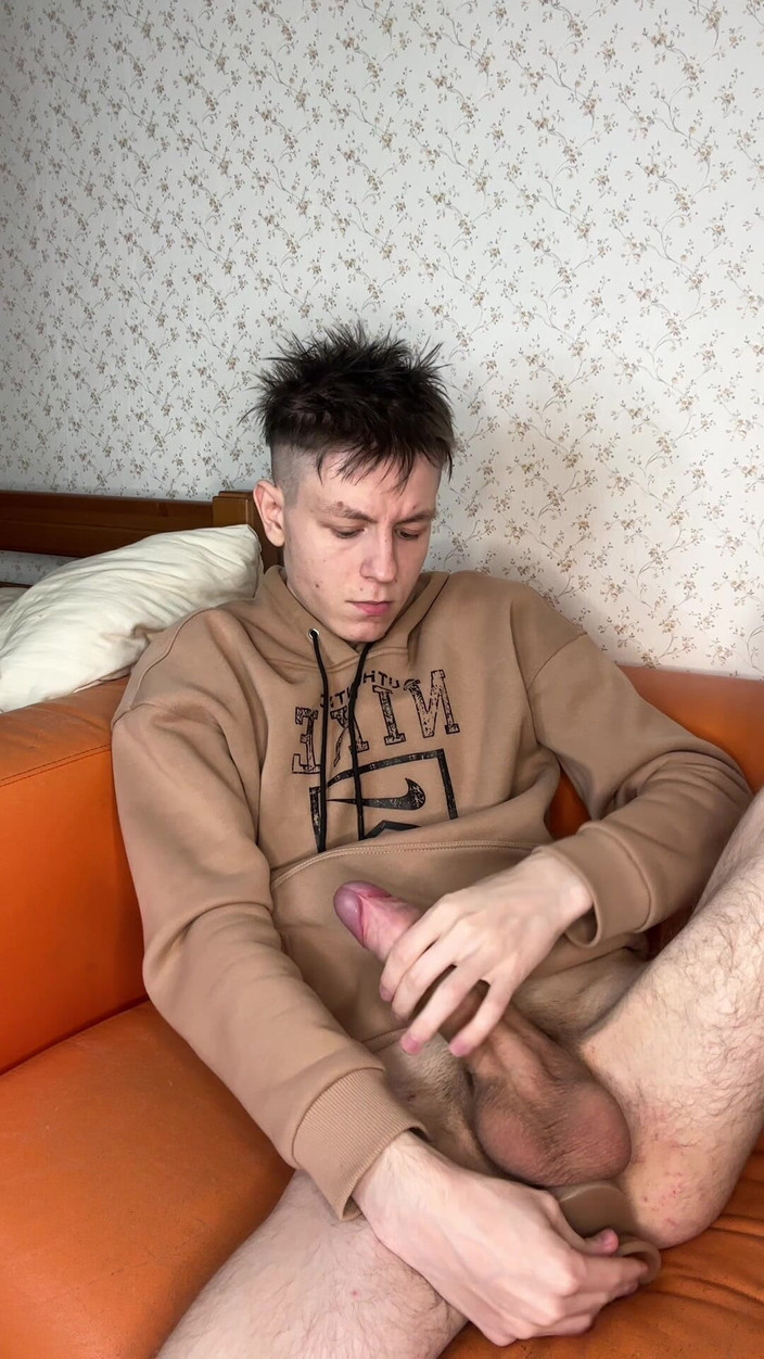 Morflot24: Petite Twink's Intense Jerk off Climax