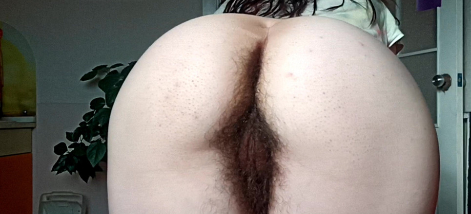 BW_Dolphin: Figa enorme pelosa e culo ravvicinato