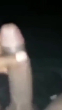 Nata4sex a casa da sola accarezzo il mio grosso cazzo duro