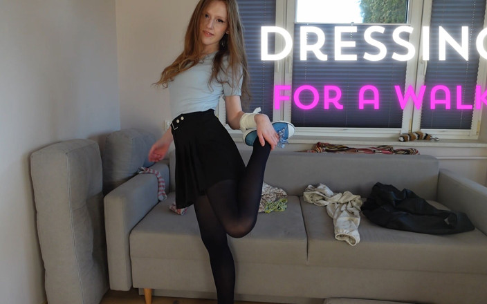 HotRedWildcat: Dressing Sexy Untuk Berjalan-Jalan