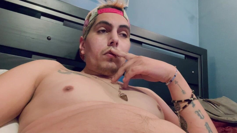 Andy snickerz: Grande gozada pendurada quente sem cortes