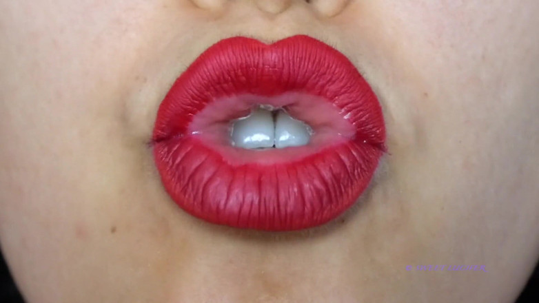 Rebecca Diamante: Sex with My Lips