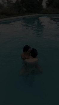 그녀의 부모님은 알 수  몰라