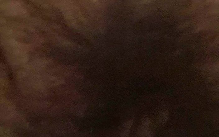 Mommy big hairy pussy: The Hairy Pussy of a Mature MILF