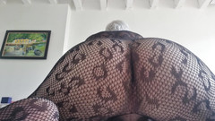 Bric: Üvey baba tulum içinde heyecanlı