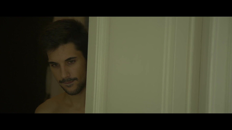 Verso Cinema: 에로 카레스 섹스 영화