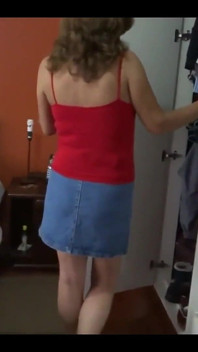 Latina Stepmom Shows off so Her Stepson Jerks off Watching Her