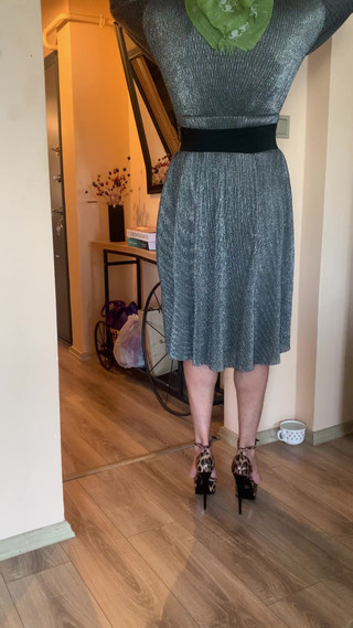 cd_aysemmm: Hijab moster tar av sig trosorna