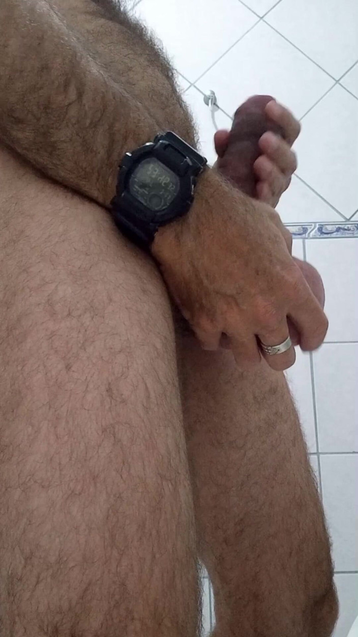 Lion big balls: Play and Cum