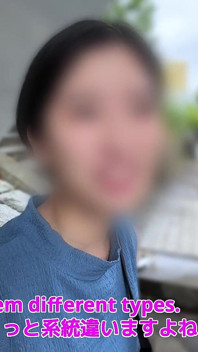 현지 버스 정류장에서 소녀들을 데리러. 질 오르가즘을 느끼는 아름다운 소녀 #372