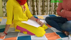 Sexy Komal: Takže studenti, řekněte mi, co se stane dnes.