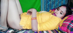 Renudbf: Przyrodnia siostra i przyrodni brat wspólne łóżko