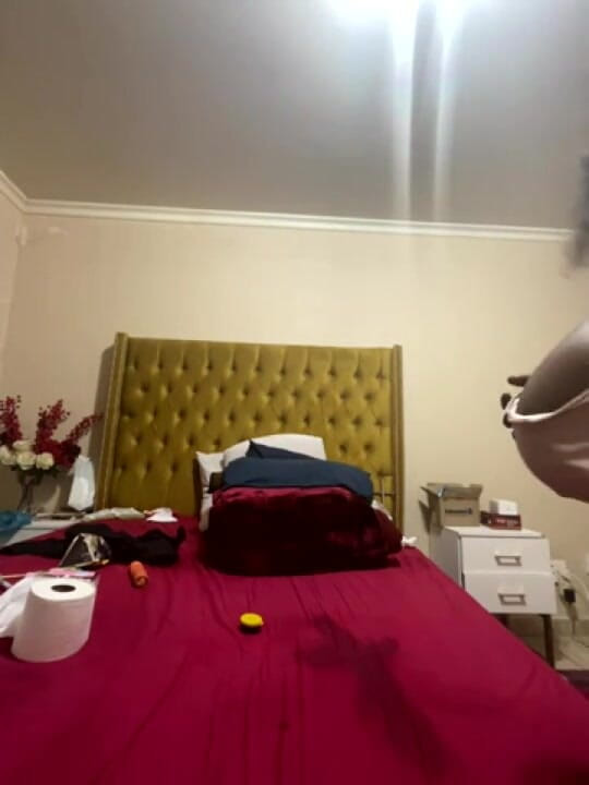 Legendary Booty Overdose: BBW Giantess Masturbation &amp; Tits Worship