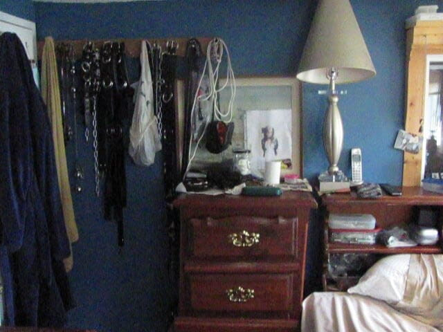 Fastninja's studio: Brincando com minha nova bunda ... um presente da Mestra ...