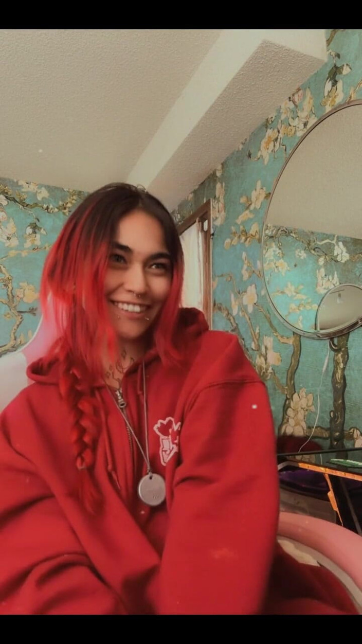 lilRavenFox: We Out Here Living