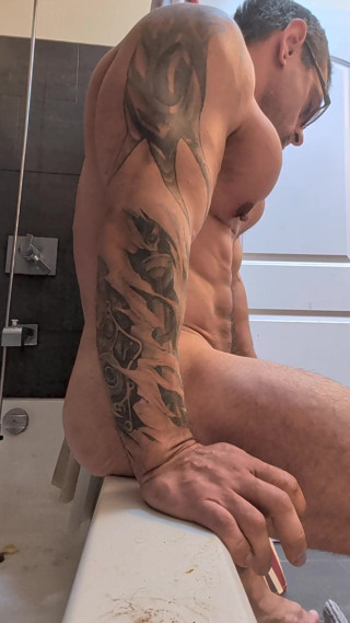 Bruiser Bearwood: Lavorando in Il mio plug