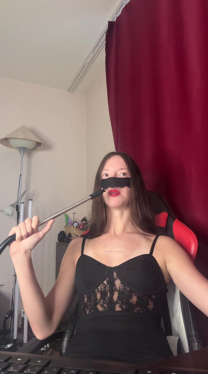 Skinny_lady69: 넌 남자가 아니야! 넌 패자야