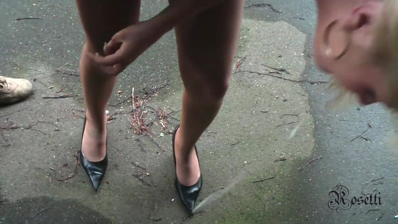 Rosetti: Outdoor face fucking