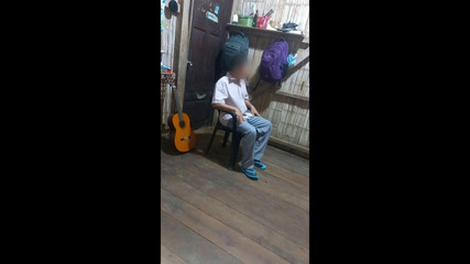 Martin13: 基督教道的老传教士和他的学徒女人交谈，想要操她