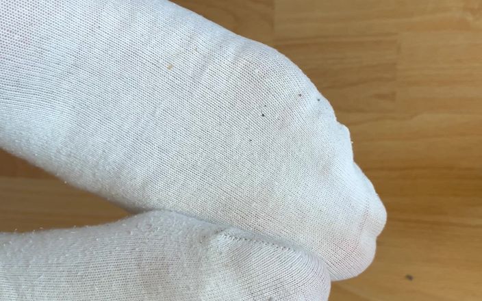 Feet: Vớ trắng