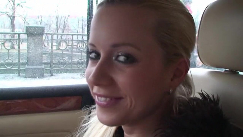 Facial flavor: Cindy Dollar pegou na rua e falou em bom boquete...